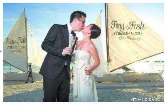 女明星嫁给北京富商,女明星与北京富商的爱情传奇