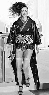 酒馆av穿和服,酒馆AV中的日式风情之旅