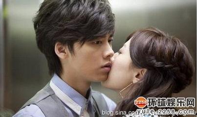 李纯和老公吻戏,甜蜜瞬间引粉丝尖叫