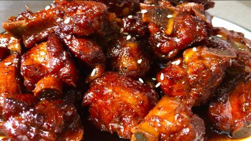糖醋排骨的做法视频,酸甜可口，家常美味，视频教学轻松学会